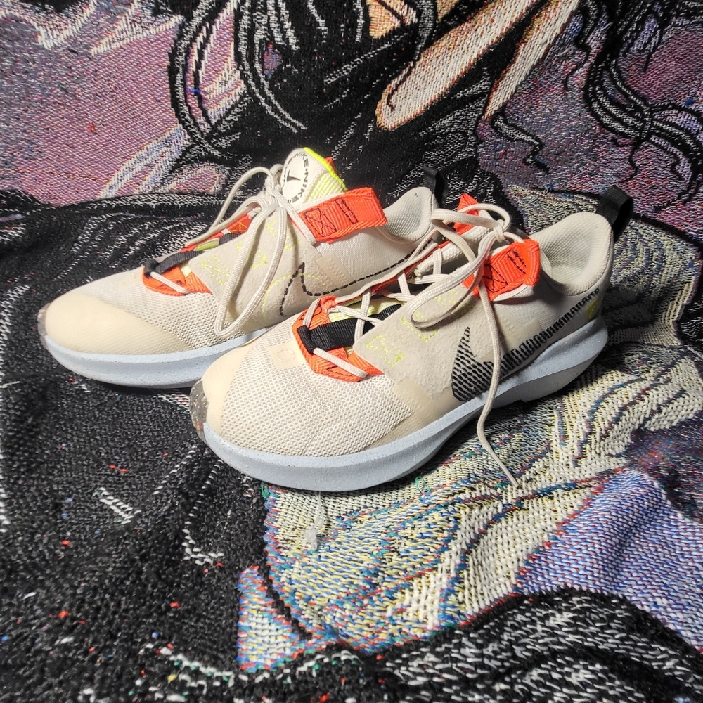 Nike Crater Impact Kid Size 5y